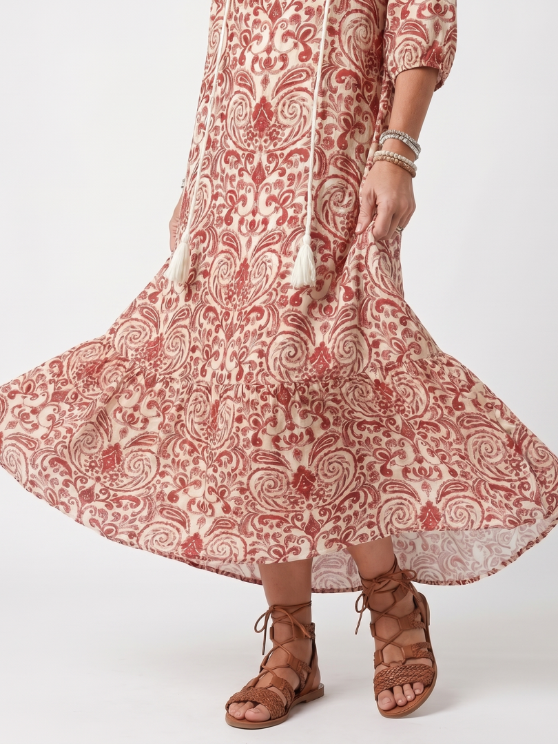 Noelle | Robe midi à imprimé orné avec liens à franges
