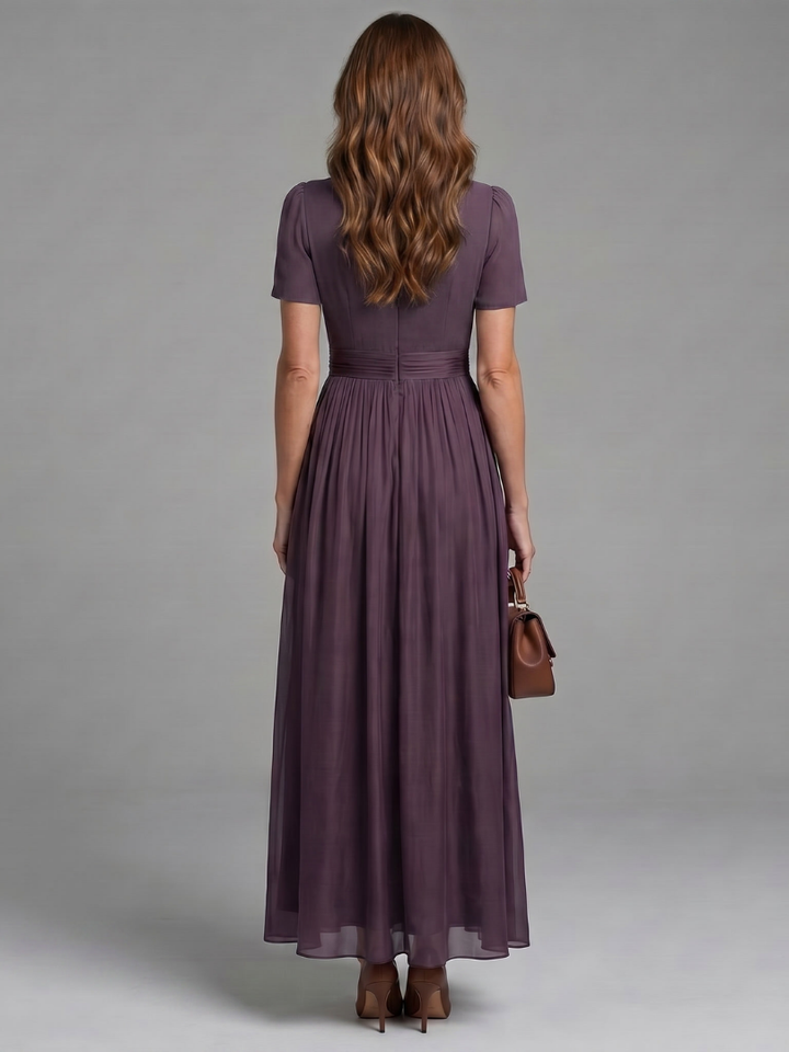 Auvelle | Robe Maxi à Taille Froncée avec Découpe