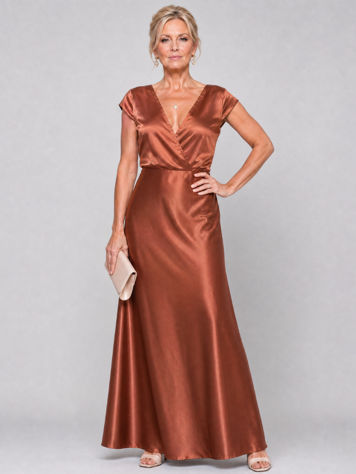 Auvelle | Robe Maxi à Manches Courtes et Corsage Drapé