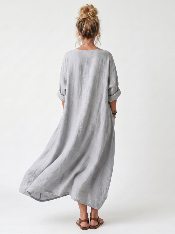 Raina | Robe midi surdimensionnée à panneaux contrastés et broderies