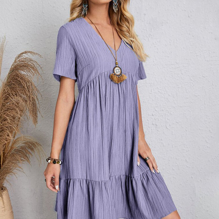Carmen | Robe courte bohémienne à silhouette fluide avec décolleté en V