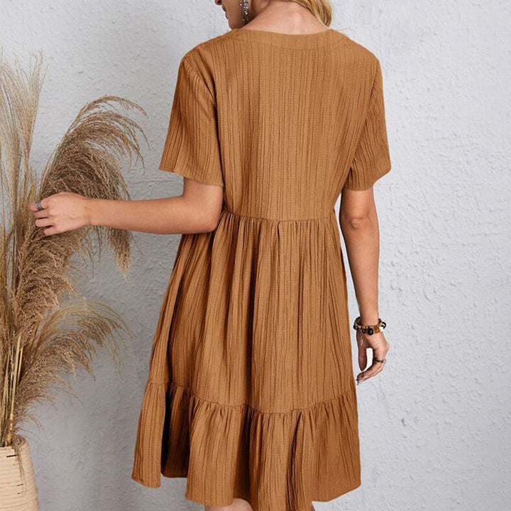 Carmen | Robe courte bohémienne à silhouette fluide avec décolleté en V