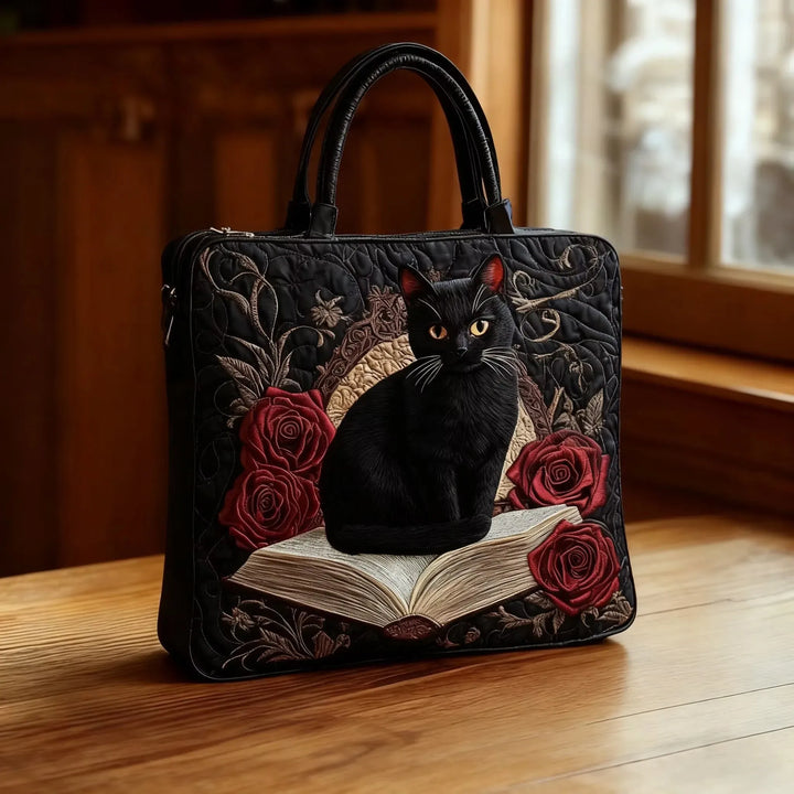 Sac matelassé artisanal – Chat Noir sur les Livres