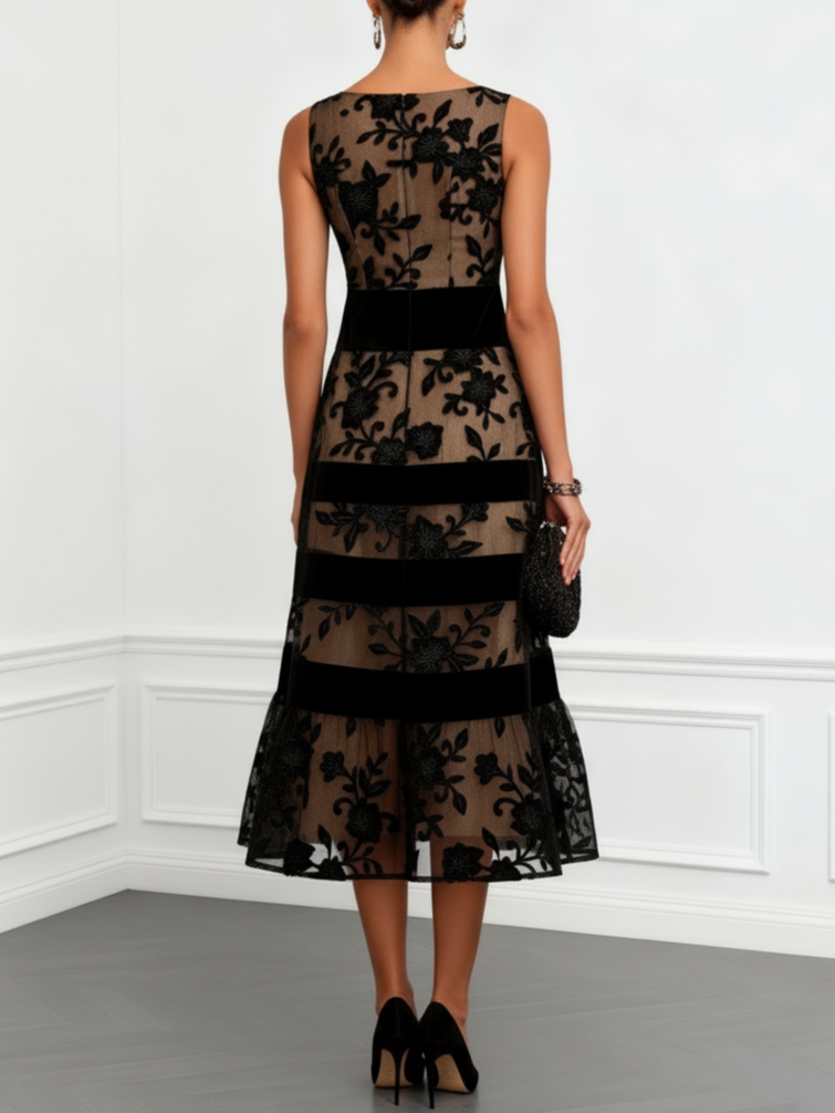 Robe Midi A-Line Sans Manches en Tulle Noir avec Fleurs