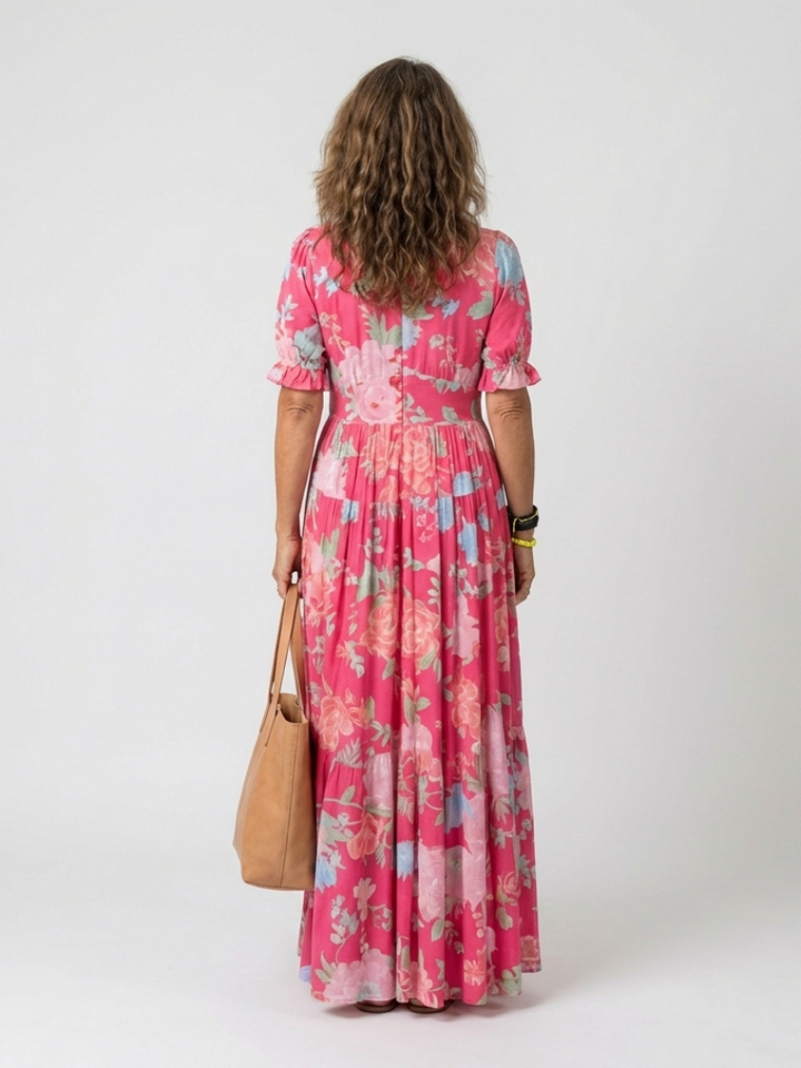 Auvelle | Robe midi fleurie sans manches à col en V