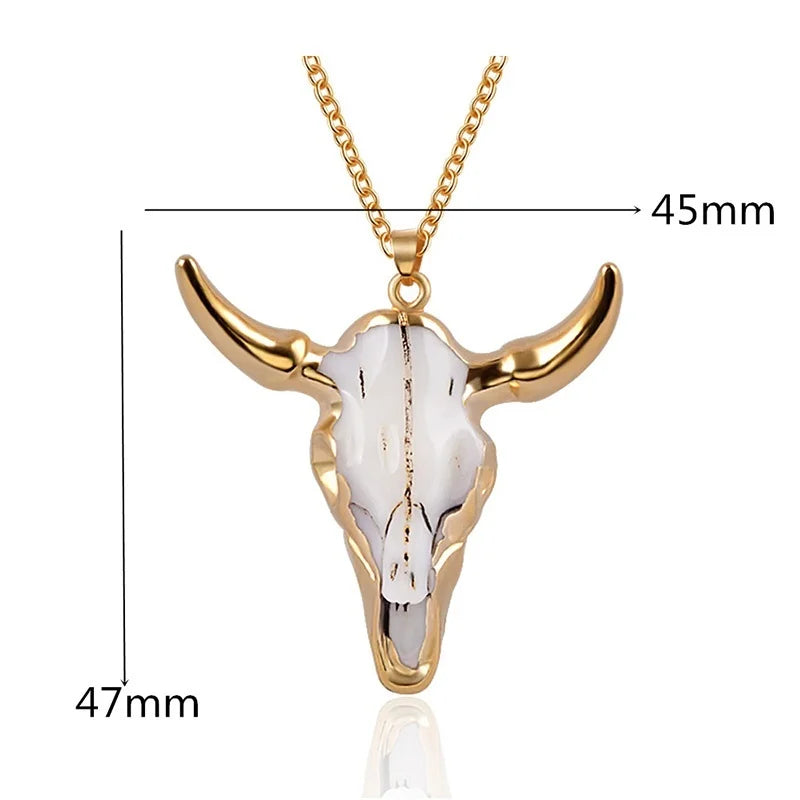 Collier en marbre doré avec taureau