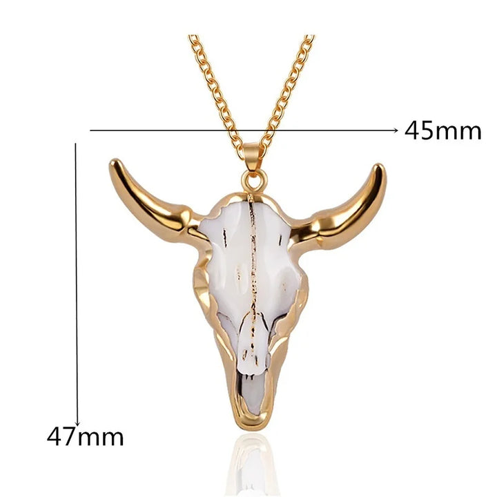 Collier en marbre doré avec taureau
