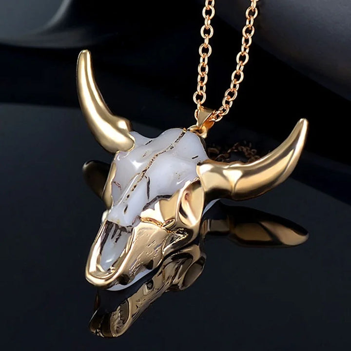 Collier en marbre doré avec taureau