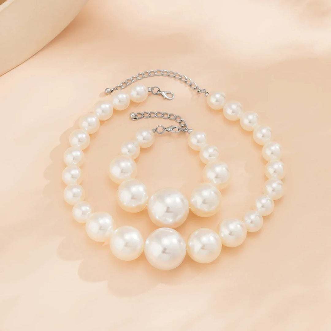 Collier ras-du-cou Selene en perles graduées