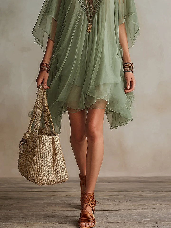 Robe Mini Flottante en Chiffon Vert avec Décolleté en V