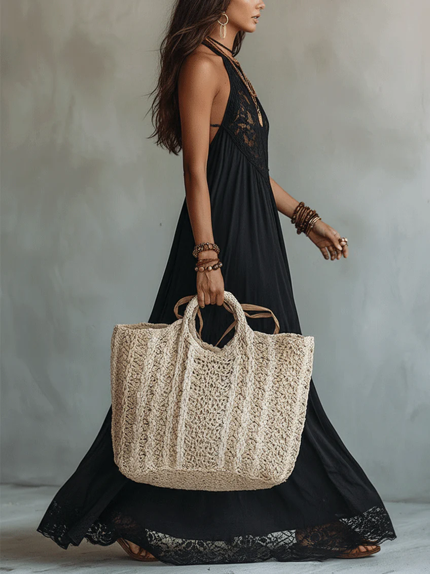 Robe Maxi Noire Sans Manches avec Dentelle Bohémienne